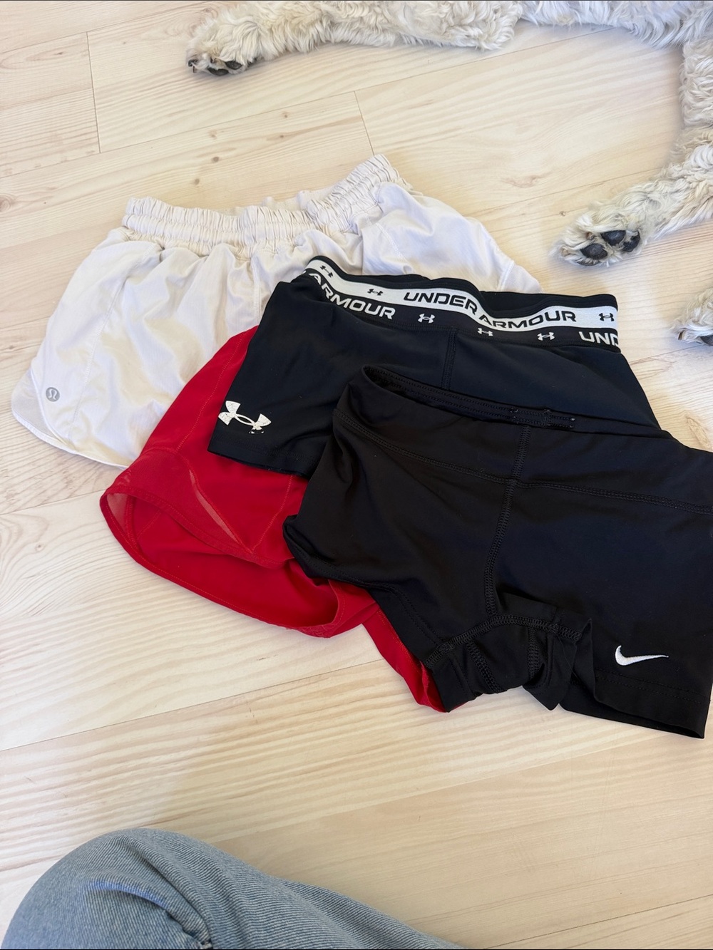 Bundle mini shorts lululemon, under armour, nike